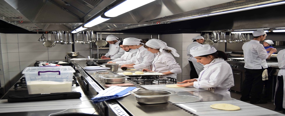 Mutfaktan yaşama açılan kapı: Gastronomi