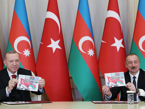 Cumhurbaşkanı Erdoğan, Azerbaycan Cumhurbaşkanı Aliyev ile ortak basın toplantısı düzenledi