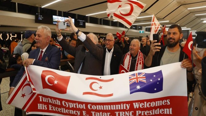 Cumhurbaşkanı Ersin Tatar Avustralya’ya vardı