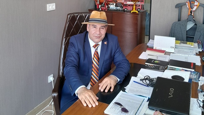 KRAL GAZETECİ ABDULLAH YİĞİT `TEN 23 NİSAN MESAJI