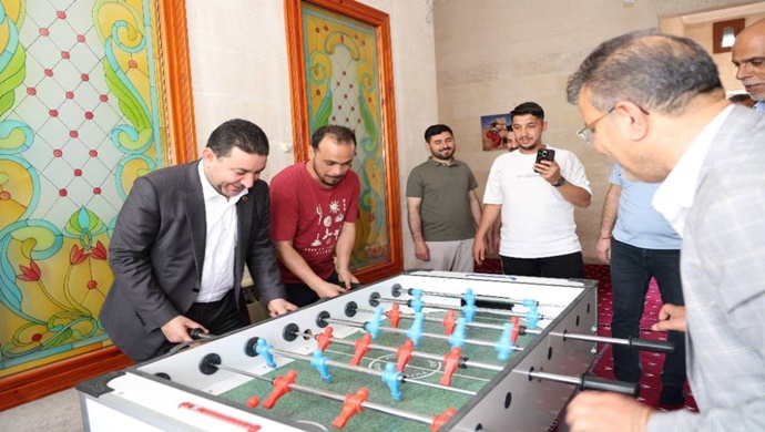 BAŞKAN ÖZYAVUZ LİMAN AYIK YAŞAM DERNEĞİNİ ZİYARET ETTİ