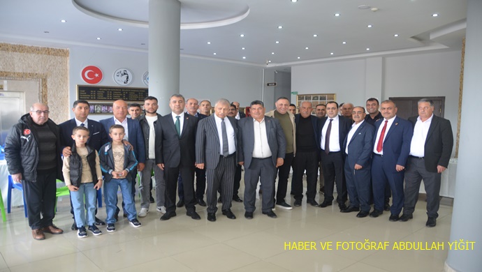 Birecik Belediyesi Bayramlaşma Programına Yüzlerce Kişi katıldı