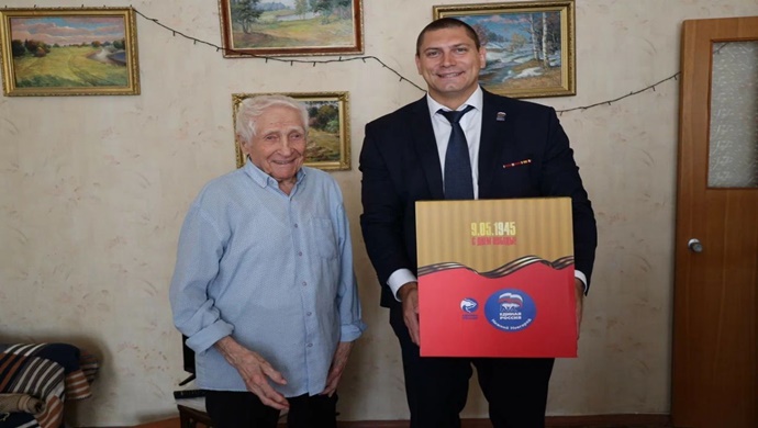 Nizhny Novgorod bölgesinde, Birleşik Rusya, Büyük Vatanseverlik Savaşı gazilerine mutfak eşyaları bağışladı